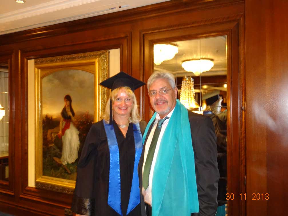 Wir gratulieren zum M.Sc. in der Implantologie